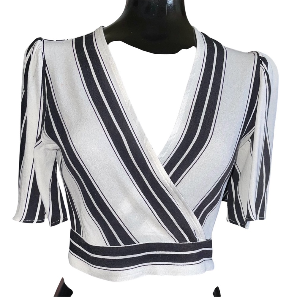 Express Black and White Striped Wrap Blouse Sz XS